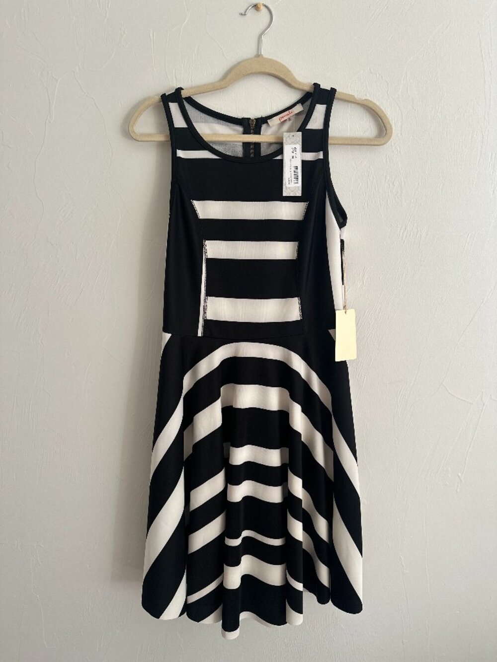 NWT Pomelo Stitch Fix Francis Striped Fit & Flare Dress - Size M